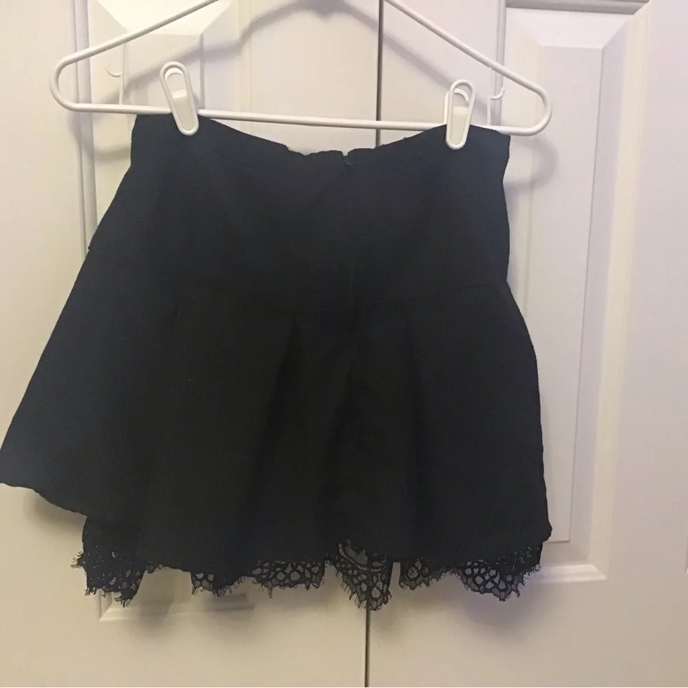 HotTopic Ruffle Skirt - Picture 2 of 3
